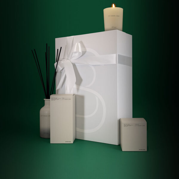 Holiday Giftbox Ottawa Oak – luxe geurkaars en geurstokjes giftset